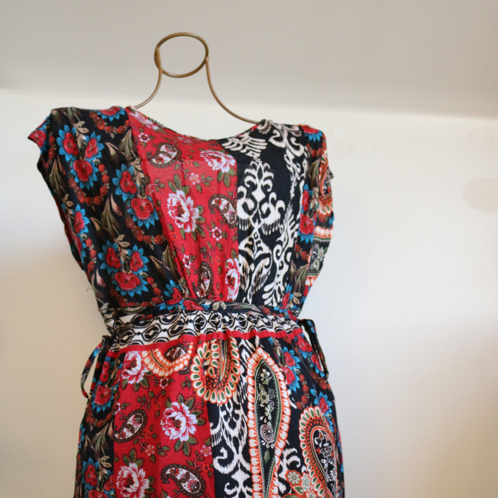 Super cute summer top! - Picture 4 of 5